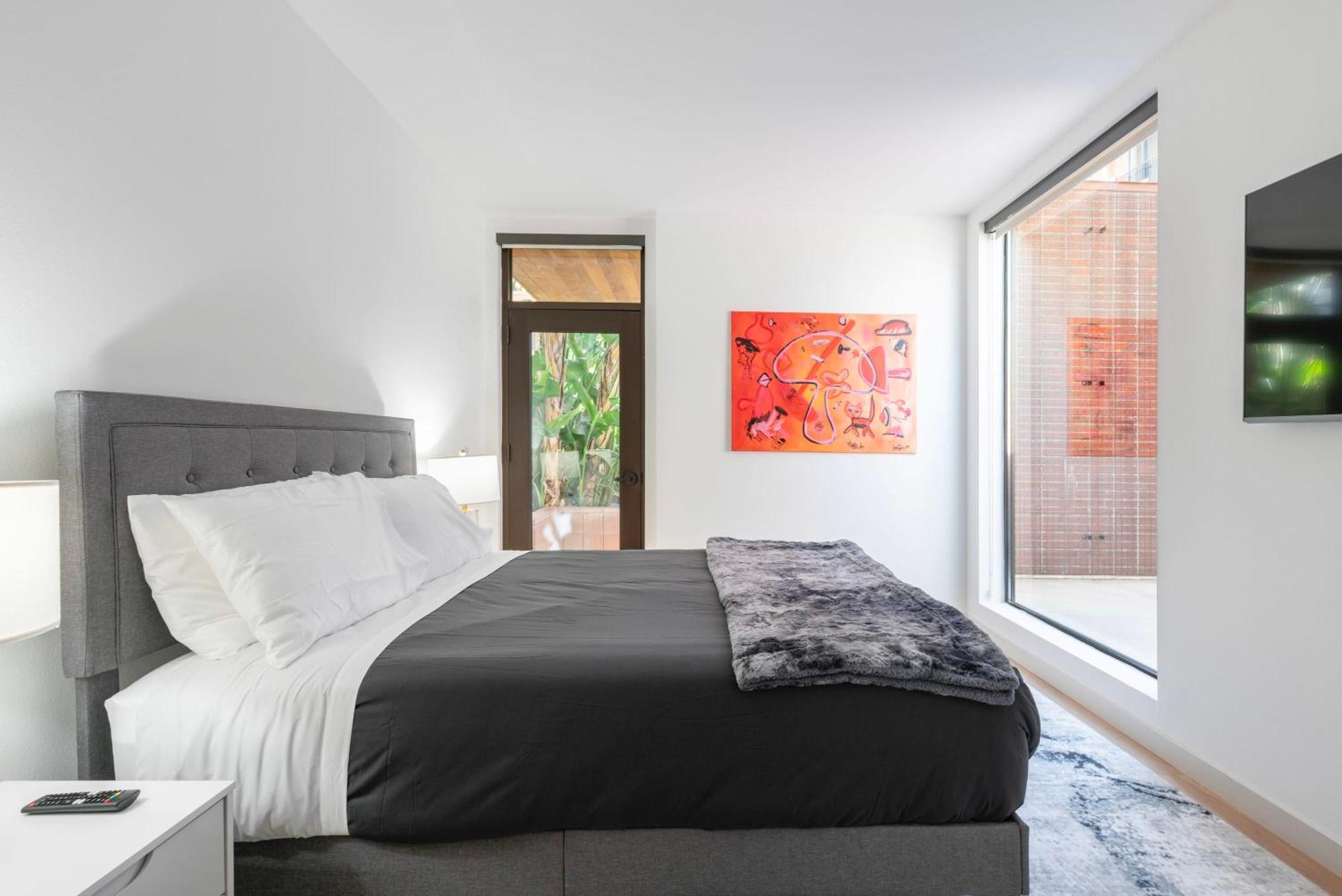 Hollywood 2 Bed Luxury Apartamento
